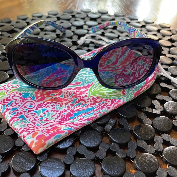 Lilly Pulitzer Accessories - 🔥LILLY PULITZER Sunglasses